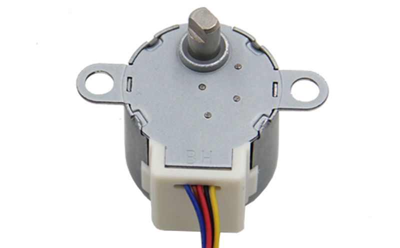 正反轉(zhuǎn)步進(jìn)電機(jī)