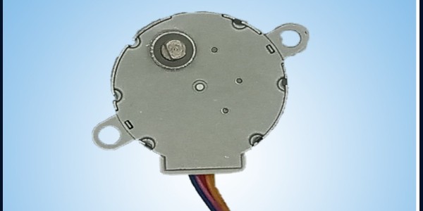 直播自動(dòng)跟拍器云臺(tái)自動(dòng)跟蹤器電機(jī)